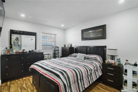 Villa ou maison à louer à Miami, Floride: 3 chambres, 138.89 m2 № 2058903 - photo 15