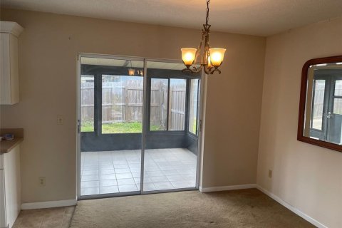 House in Edgewater, Florida 2 bedrooms, 107.86 sq.m. № 1632235 - photo 3