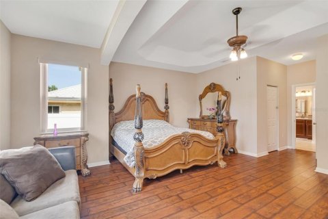 House in Palm Coast, Florida 4 bedrooms, 246.38 sq.m. № 1831753 - photo 24