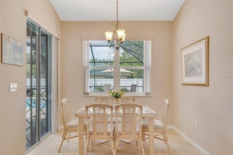 House in Palm Coast, Florida 4 bedrooms, 246.38 sq.m. № 1831753 - photo 19