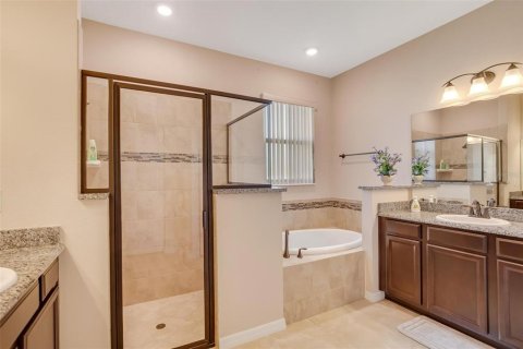 House in Palm Coast, Florida 4 bedrooms, 246.38 sq.m. № 1831753 - photo 25