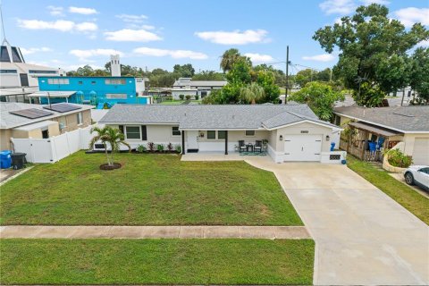 Villa ou maison à vendre à Saint Petersburg, Floride: 3 chambres, 150.41 m2 № 2359215 - photo 27