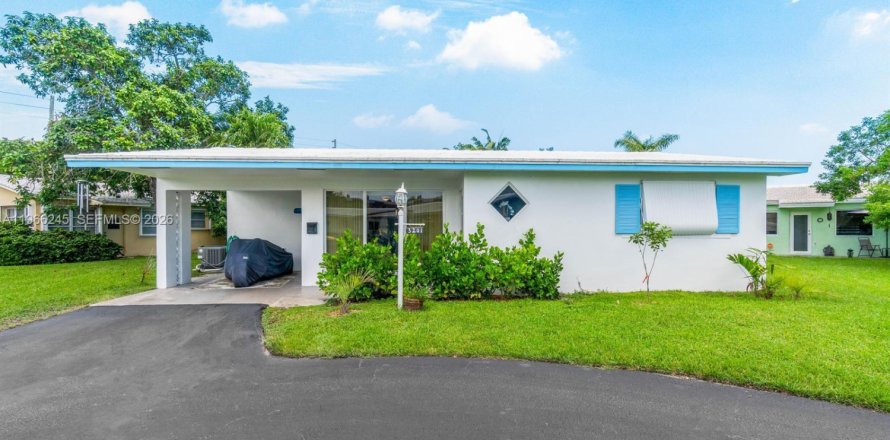 Villa ou maison à Hollywood, Floride 2 chambres, 102.01 m2 № 2027978