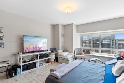 Condo in Miami, Florida, 2 bedrooms  № 1714169 - photo 28