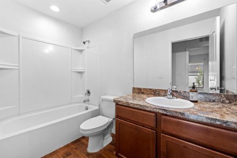 House in Riverview, Florida 4 bedrooms, 175.03 sq.m. № 2222715 - photo 18