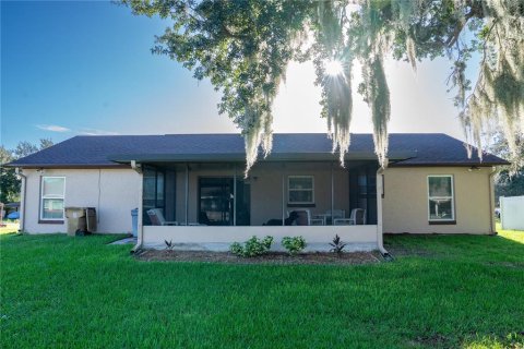 Villa ou maison à vendre à Kissimmee, Floride: 3 chambres, 134.52 m2 № 2415386 - photo 4
