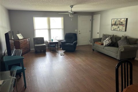 Villa ou maison à vendre à Orange City, Floride: 2 chambres, 125.7 m2 № 1903546 - photo 6
