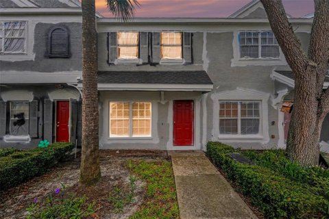 Touwnhouse à Oldsmar, Floride 2 chambres, 103.12 m2 № 2267202