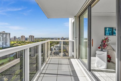 Condominio en venta en Aventura, Florida, 2 dormitorios, 92.53 m2 № 1919991 - foto 19
