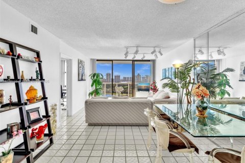 Condominio en venta en Aventura, Florida, 2 dormitorios, 92.53 m2 № 1919991 - foto 7