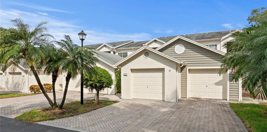 Condo in Largo, Florida, 2 bedrooms  № 2428749