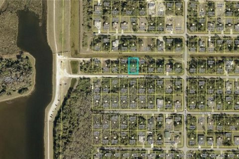 Terreno en Lehigh Acres, Florida № 2158392