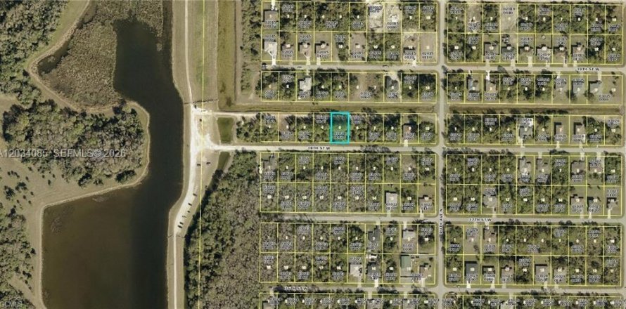 Terreno en Lehigh Acres, Florida № 2158392