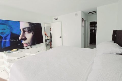 Copropriété à vendre à North Miami Beach, Floride: 2 chambres, 96.71 m2 № 1735989 - photo 28