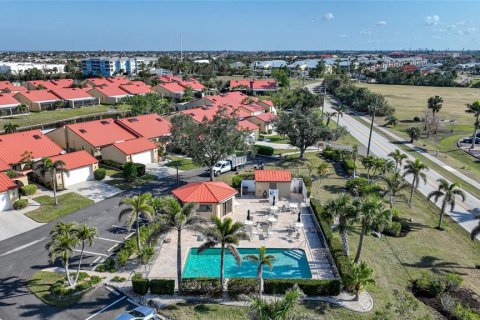 Villa ou maison à vendre à Punta Gorda, Floride: 3 chambres, 239.87 m2 № 1908605 - photo 27