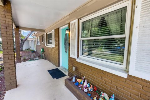 House in Daytona Beach, Florida 3 bedrooms, 138.15 sq.m. № 2156781 - photo 8
