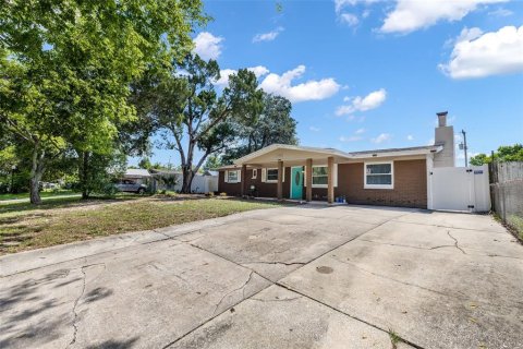House in Daytona Beach, Florida 3 bedrooms, 138.15 sq.m. № 2156781 - photo 6