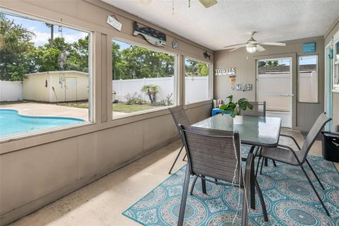 House in Daytona Beach, Florida 3 bedrooms, 138.15 sq.m. № 2156781 - photo 25