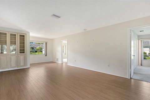 Villa ou maison à vendre à Sarasota, Floride: 2 chambres, 127.18 m2 № 2389328 - photo 13