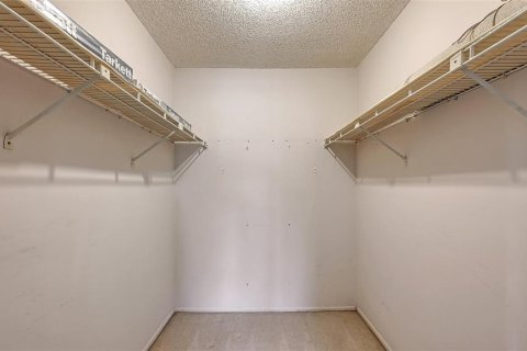 Villa ou maison à vendre à Sarasota, Floride: 2 chambres, 127.18 m2 № 2389328 - photo 22