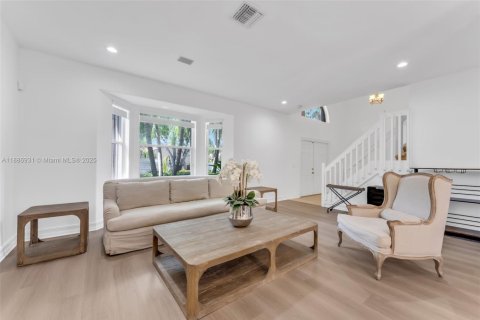 Casa en alquiler en Weston, Florida, 5 dormitorios, 308.25 m2 № 1932893 - foto 20