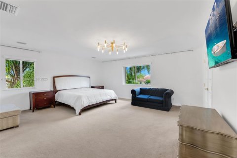 Casa en alquiler en Weston, Florida, 5 dormitorios, 308.25 m2 № 1932893 - foto 30