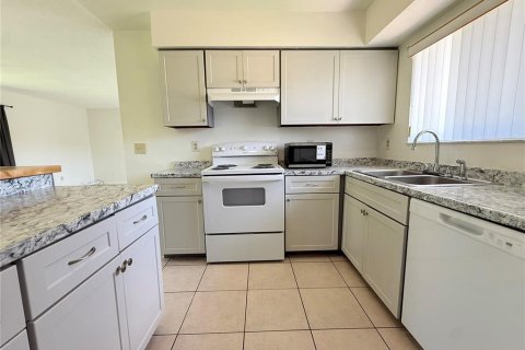 Casa en alquiler en Orlando, Florida, 2 dormitorios, 116.5 m2 № 2238769 - foto 8