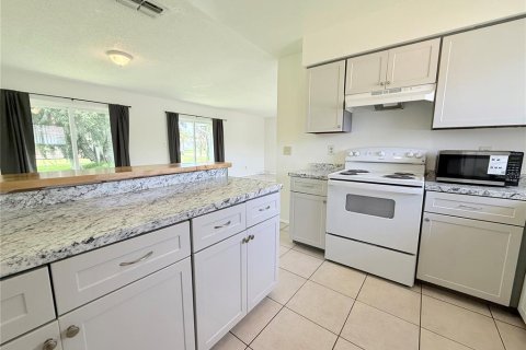 Casa en alquiler en Orlando, Florida, 2 dormitorios, 116.5 m2 № 2238769 - foto 10