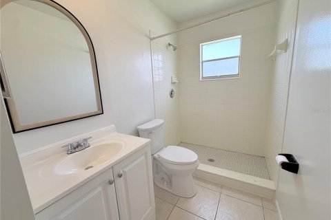 Casa en alquiler en Orlando, Florida, 2 dormitorios, 116.5 m2 № 2238769 - foto 24