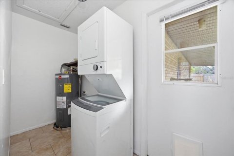 Appartement à louer à Lakeland, Floride: 2 chambres, 96.99 m2 № 2410232 - photo 7