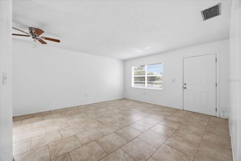 Appartement à louer à Lakeland, Floride: 2 chambres, 96.99 m2 № 2410232 - photo 8