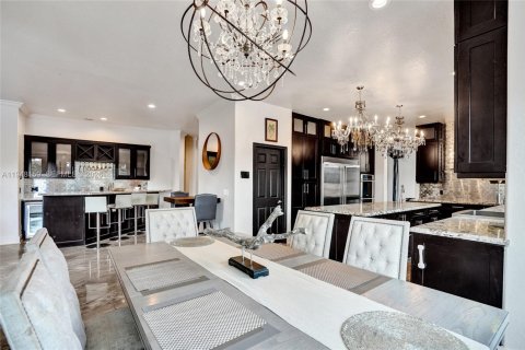 Купить виллу или дом в Дейви, Флорида 5 спален, 439.61м2, № 2005056 - фото 30