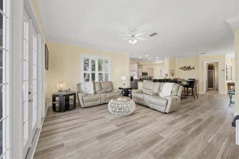 Touwnhouse à vendre à Placida, Floride: 4 chambres, 200.67 m2 № 2427110 - photo 8