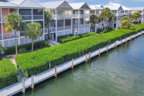 Touwnhouse à vendre à Placida, Floride: 4 chambres, 200.67 m2 № 2427110 - photo 3