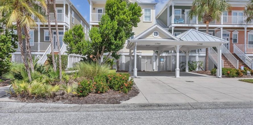 Touwnhouse à Placida, Floride 4 chambres, 200.67 m2 № 2427110