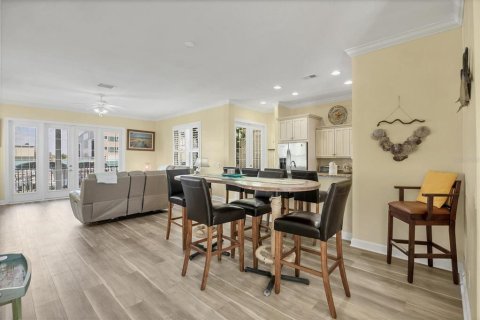 Touwnhouse à vendre à Placida, Floride: 4 chambres, 200.67 m2 № 2427110 - photo 9