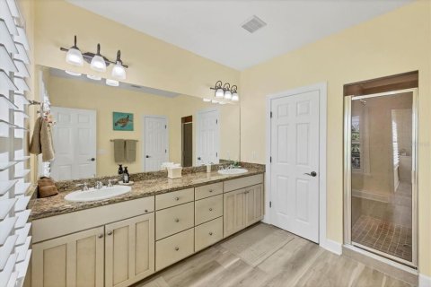 Touwnhouse à vendre à Placida, Floride: 4 chambres, 200.67 m2 № 2427110 - photo 18