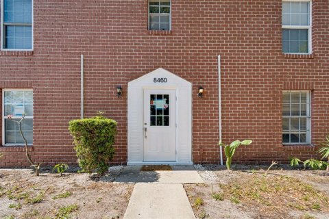 Condo in Saint Petersburg, Florida, 1 bedroom  № 2123198