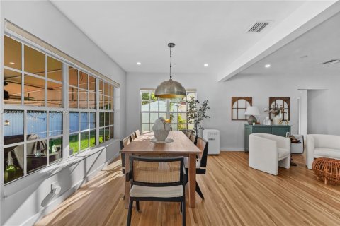 Снять в аренду виллу или дом в Уэст -Майами, Флорида 3 спальни, 155.7м2, № 1941084 - фото 13