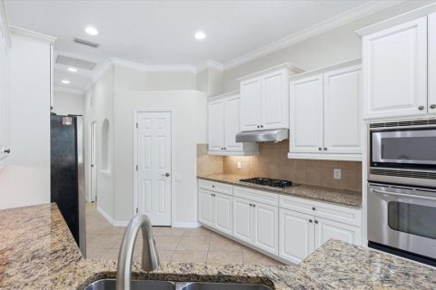 House in Bradenton, Florida 3 bedrooms, 211.45 sq.m. № 2258488 - photo 13