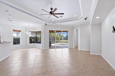House in Bradenton, Florida 3 bedrooms, 211.45 sq.m. № 2258488 - photo 10