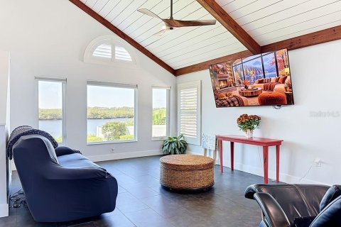 Villa ou maison à vendre à Bradenton, Floride: 4 chambres, 201.6 m2 № 2416684 - photo 28