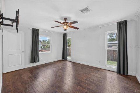 Villa ou maison à vendre à Tarpon Springs, Floride: 3 chambres, 198.35 m2 № 2279922 - photo 23