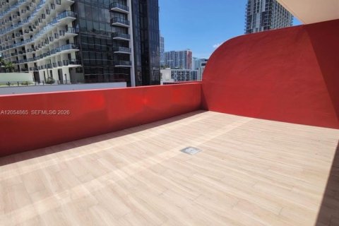 Condo in Miami, Florida, 1 bedroom  № 2180813 - photo 10