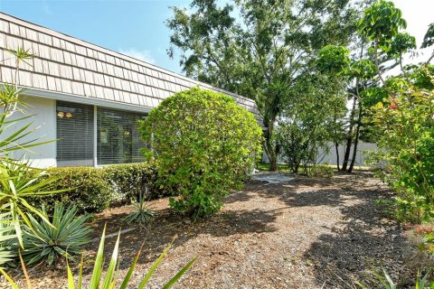 Copropriété à vendre à Sarasota, Floride: 2 chambres, 113.71 m2 № 1719647 - photo 29