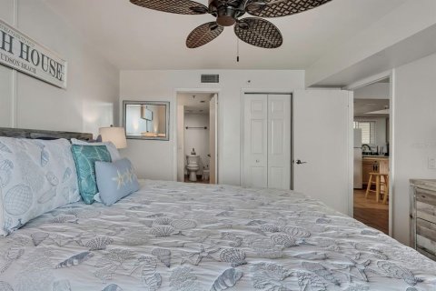 Condo in Hudson, Florida, 1 bedroom  № 2165934 - photo 19