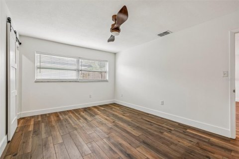Villa ou maison à vendre à Maitland, Floride: 4 chambres, 176.98 m2 № 2398655 - photo 17