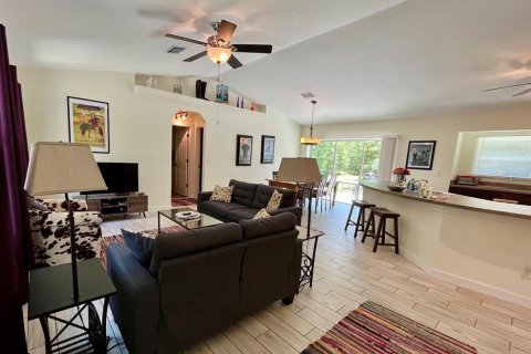 Casa en alquiler en Ocala, Florida, 3 dormitorios, 141.3 m2 № 1847453 - foto 2