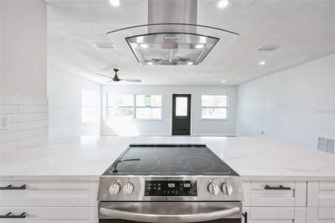 Casa en venta en Hernando Beach, Florida, 3 dormitorios, 140.1 m2 № 1334604 - foto 15
