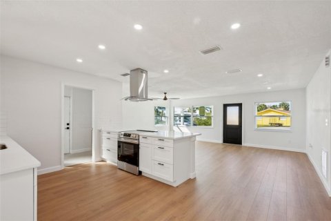 Villa ou maison à vendre à Hernando Beach, Floride: 3 chambres, 140.1 m2 № 1334604 - photo 3